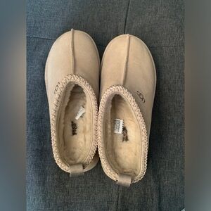 Ugg Tazz Slippers
